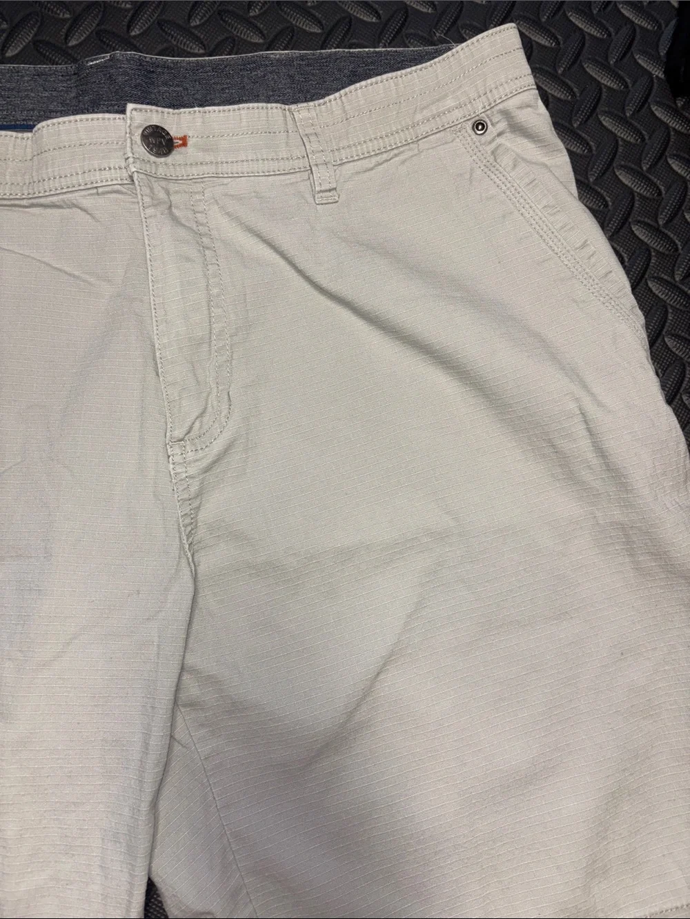 Men's Casual Cotton Shorts - Light Beige